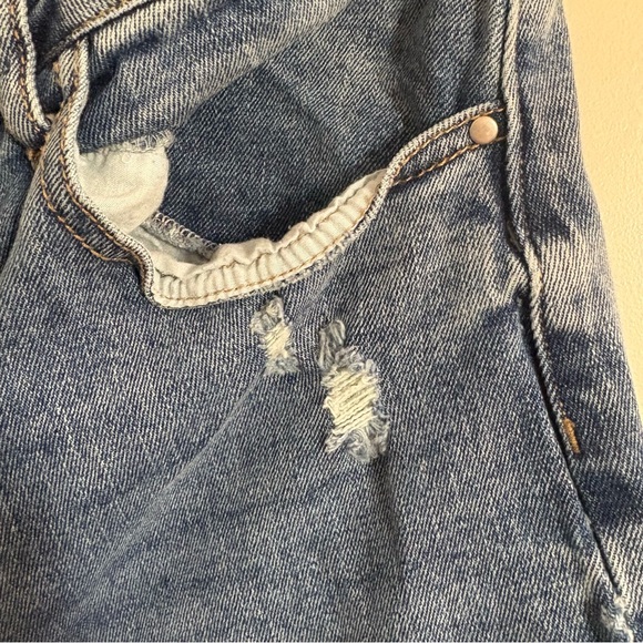 Tgla Blue Denim Light Wash Cuffed Jeans Button Fly Women’s Size 30 Distressed - Picture 5 of 9